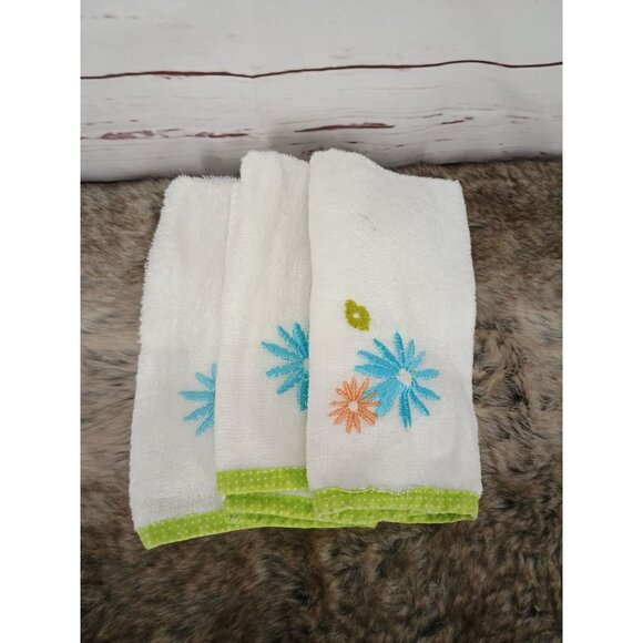 White Cotton Hand Towels With Blue Orange Floral Embroidery Green Polka Dot Trim - Picture 2 of 6